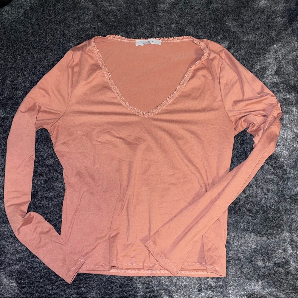 Cute long sleeve V-neck